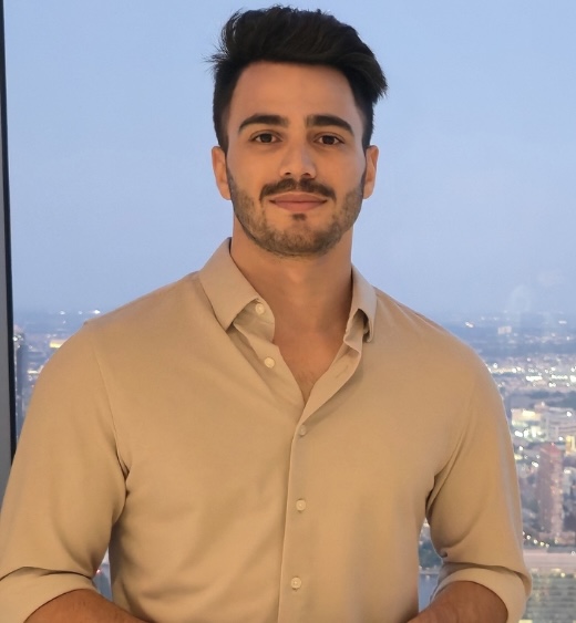 Babak Taheri bio photo